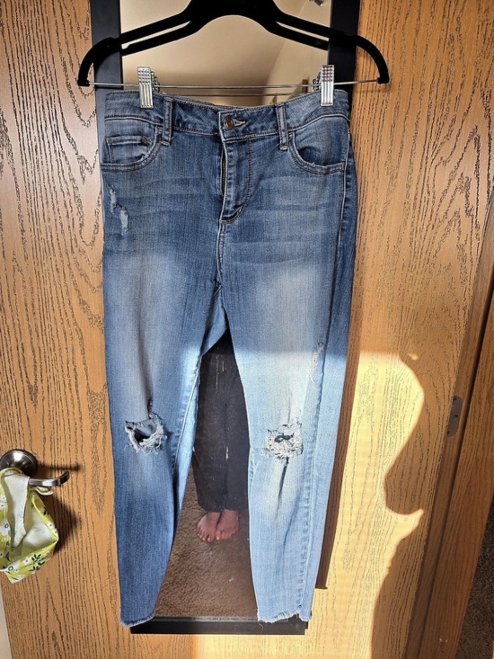 CELLO Distressed Skinny Jeans in Blue Waist 7